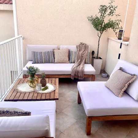 Luxury Penthouse Avalon * 챠브타트