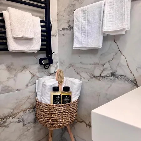 아파트 Luxury Penthouse Avalon 챠브타트