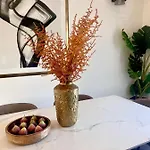 Luxury Penthouse Avalon * 察夫塔特