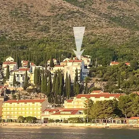 Luxury Penthouse Avalon Apartment *